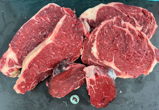 Picture of Wholly Cow Market Steak Bundle
